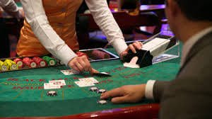 Dashboard Bandar Poker ukitoto menampilkan saldo akun, riwayat transaksi, dan metode pembayaran tersimpan